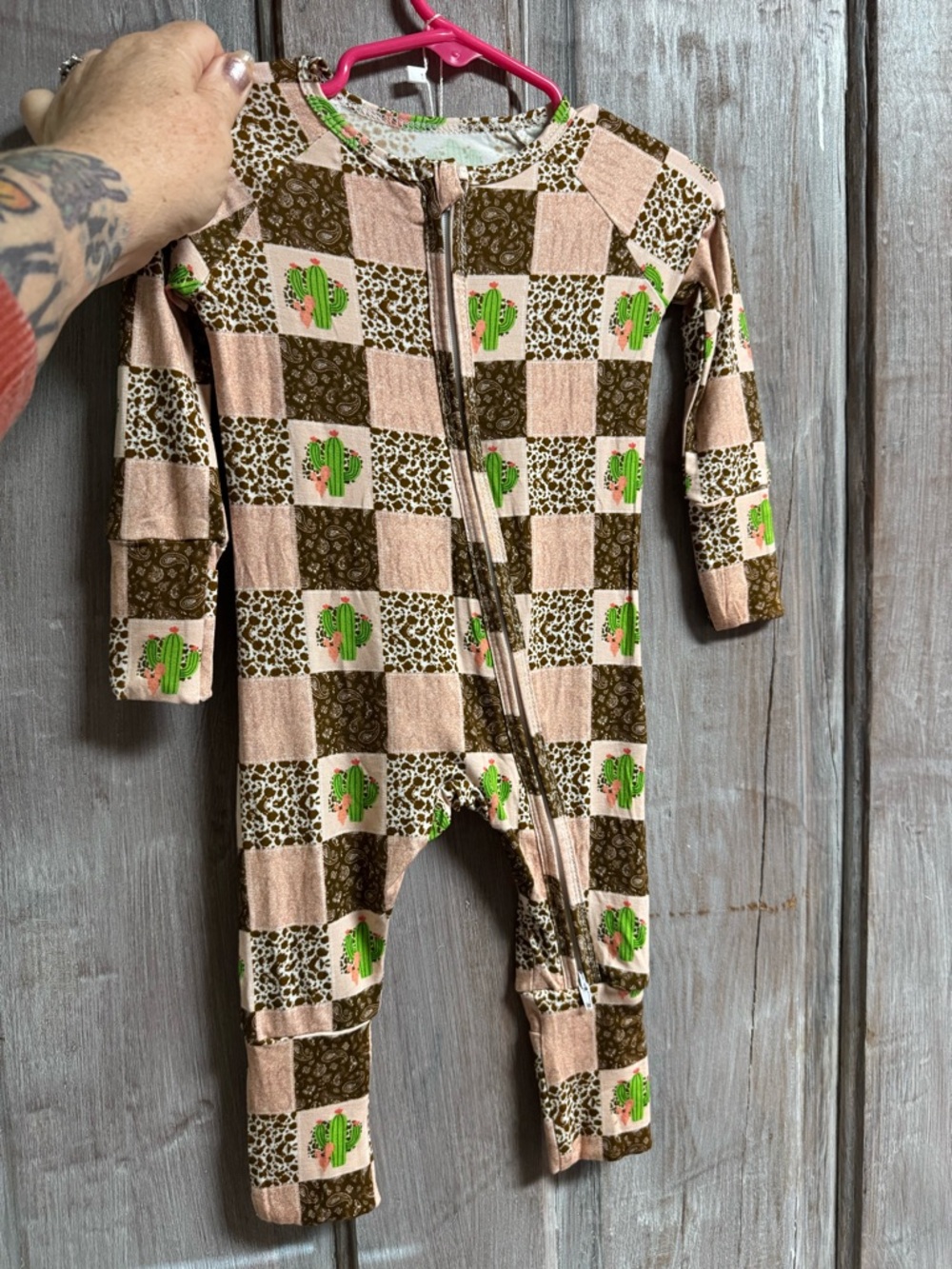 Neutral & Green Cactus Print Kids Zip-Front Footie